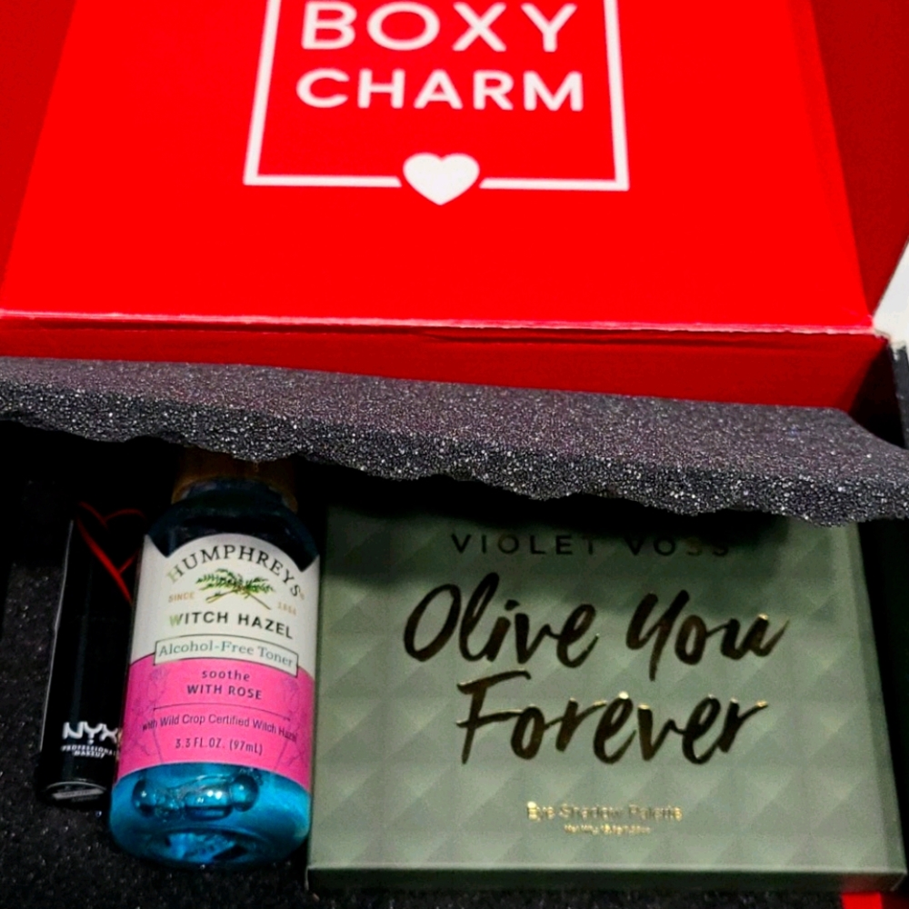 Boxy charm